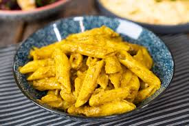 KÖRİ SOSLU MAKARNA